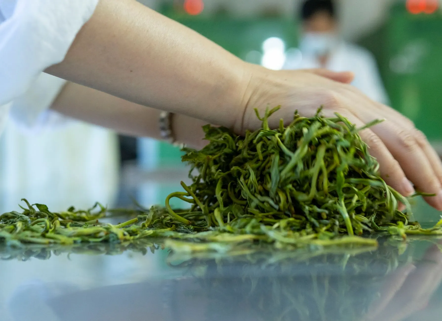 江苏光伏组件生产工艺优化与质量管控技术解析